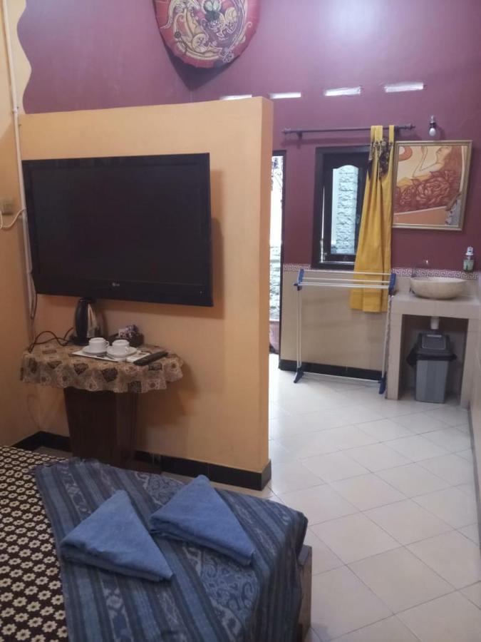 Guest house Losmen Setia Kawan 2*